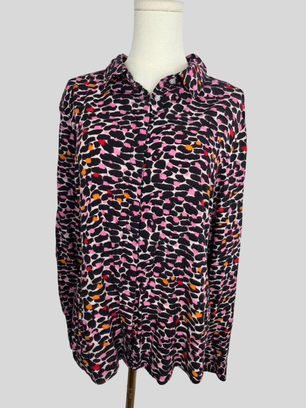 Renuar Abstract Animal Print Button Down Shirt Sz L Orange Pink Black Knit